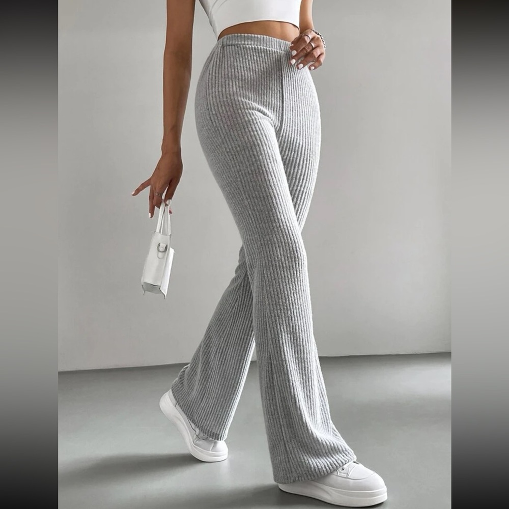 Super Soft Ribbed Knit Flare Leggings